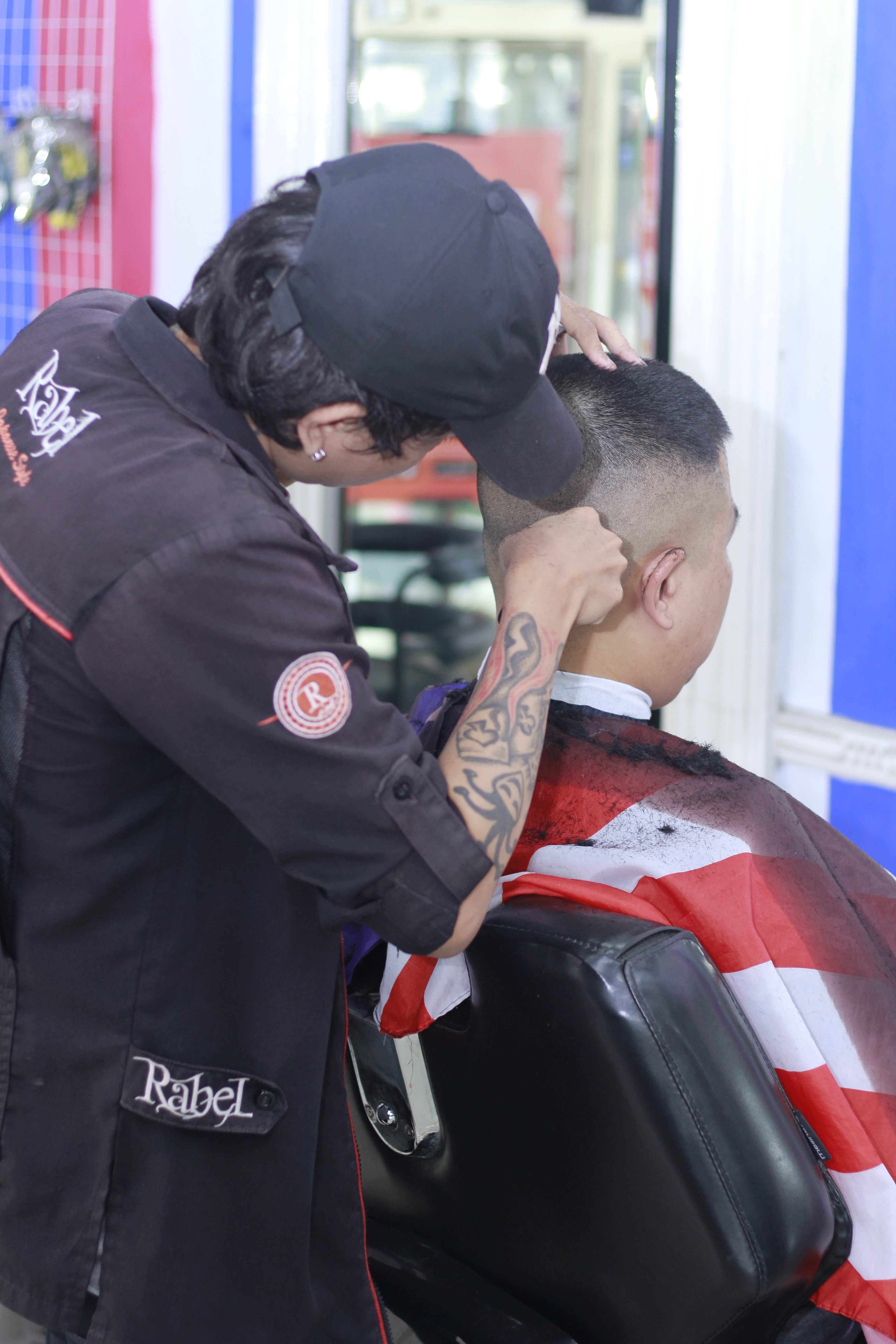 Harga Barbershop Di Kelurahan Kesatrian Profesional
