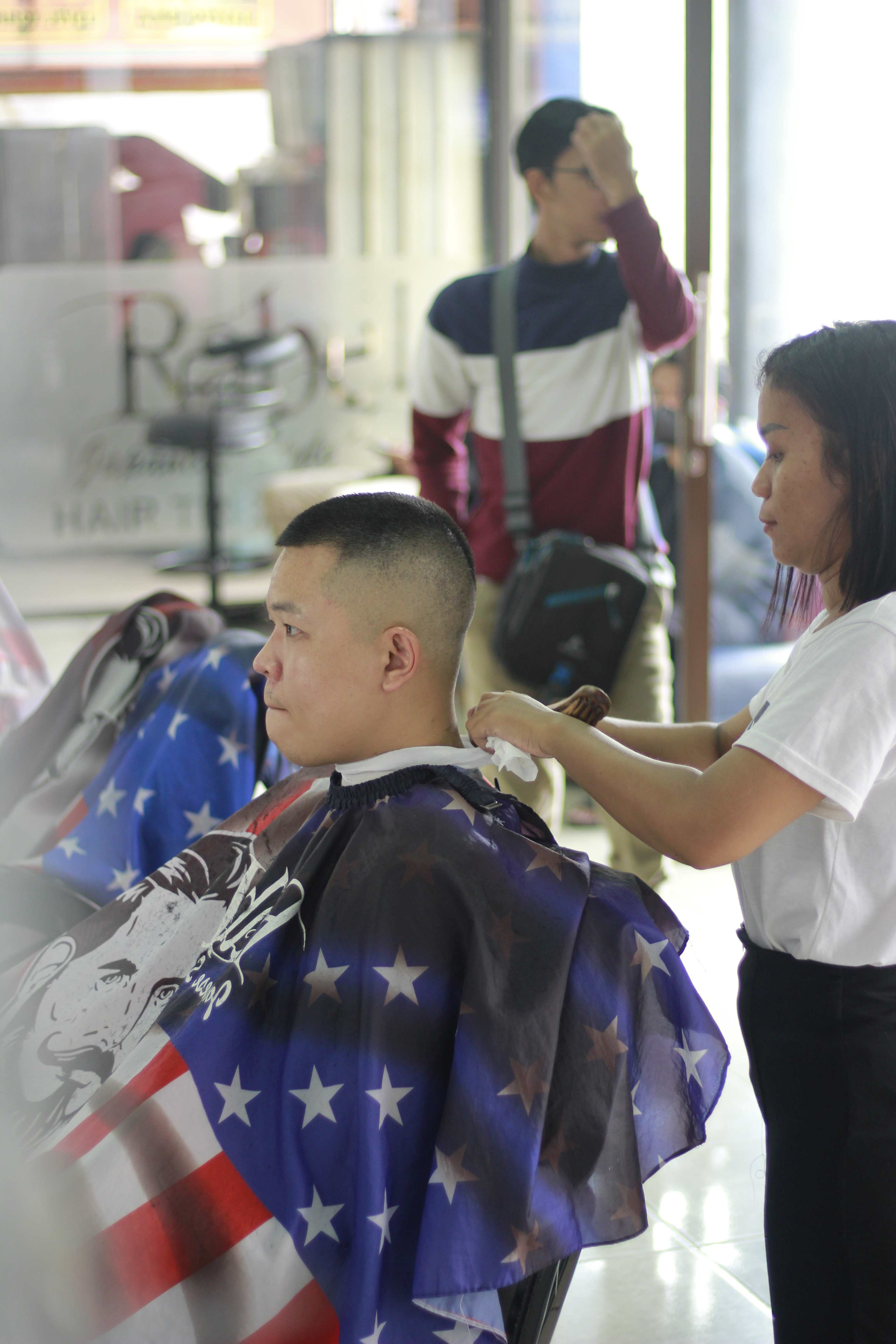 Lokasi Tempat Cukur Rambut Di Kelurahan Jatimulyo	 Terbaik